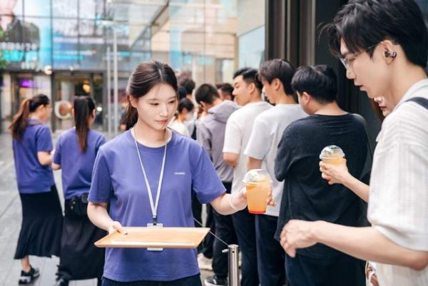 创达盈 直屏设计与鸿蒙 5.1, 真香直屏旗舰华为Pura 80数字版开售